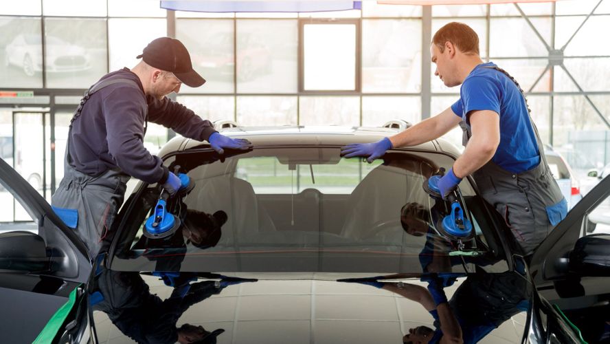 Your Premier Windshield Replacement Shop in Thornton Complete Auto Glass